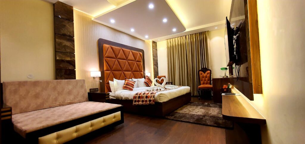Hotel Booking