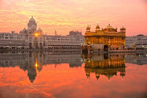 Tempo Travellers in Amritsar